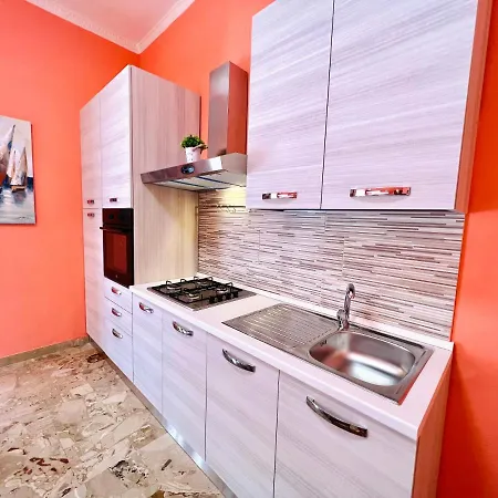 Domus Aurea Апартаменты *